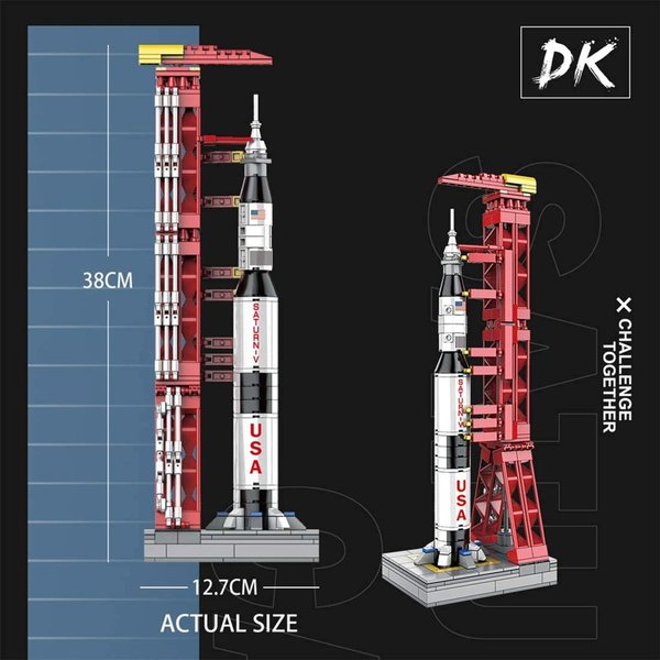 DK 7022 | Saturn V Rakete mit Startrampe